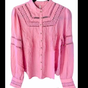Free People Crochet Insert Button down Blouse in Pink. Size XS. NWOT
